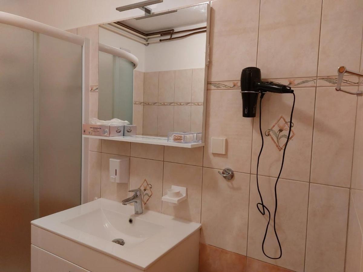 Apartman Viktoria Rabac Bagian luar foto